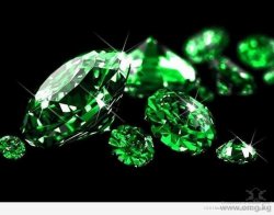 1360247926_1360021157_izumrud1